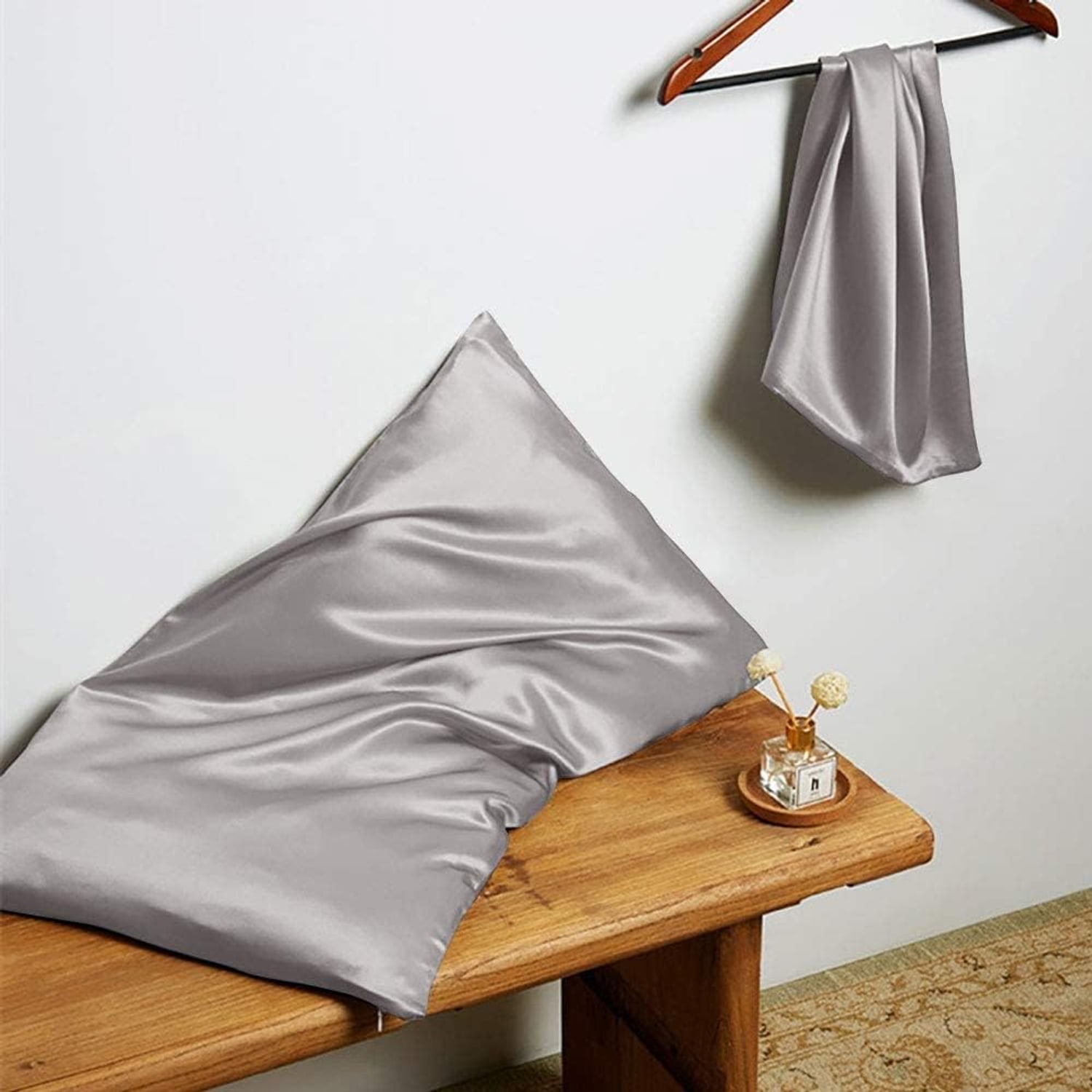 Grey 22 Momme Mulberry Silk Pillowcase Queen with Hidden Zip
