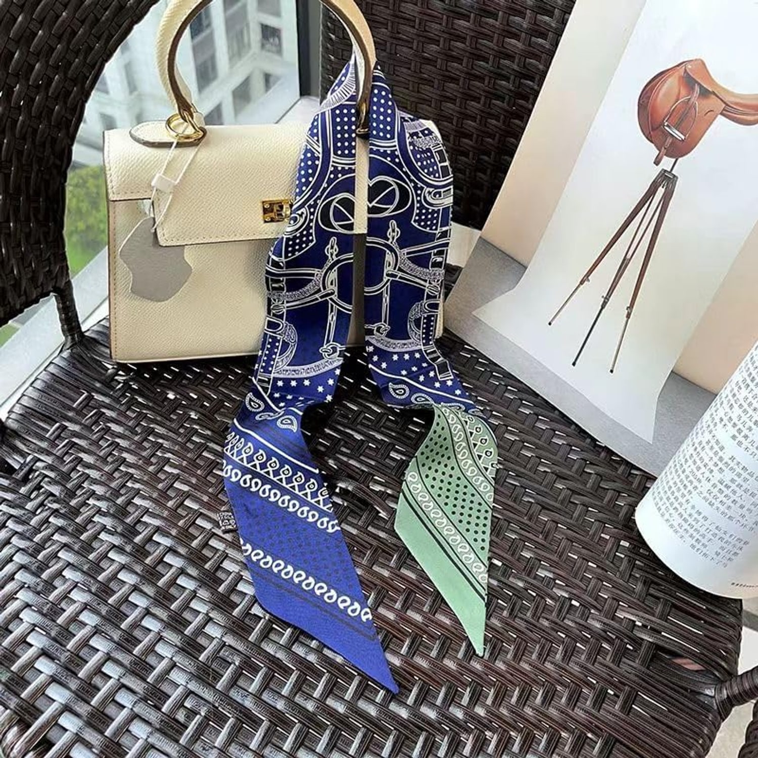 Mulberry Silk Twill Handbag Scarf in Dark Blue: image 3